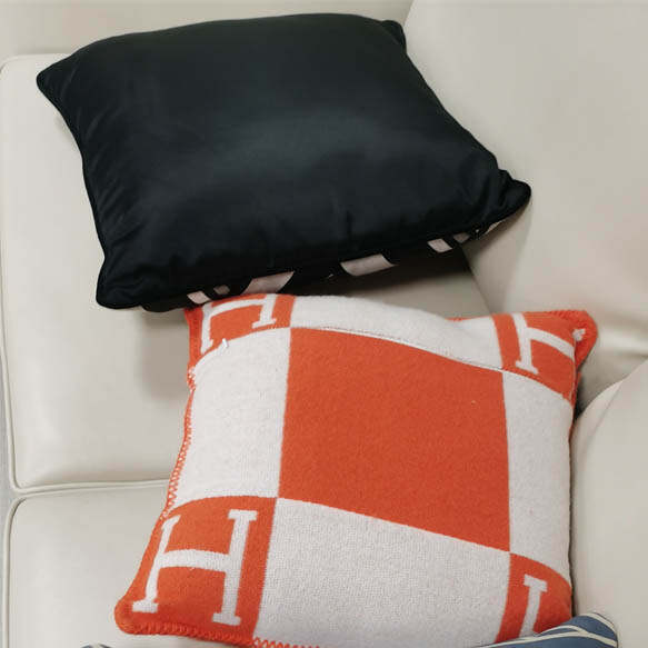 sofa pillow
