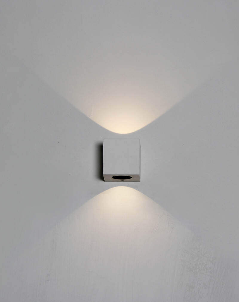 small sconce lights