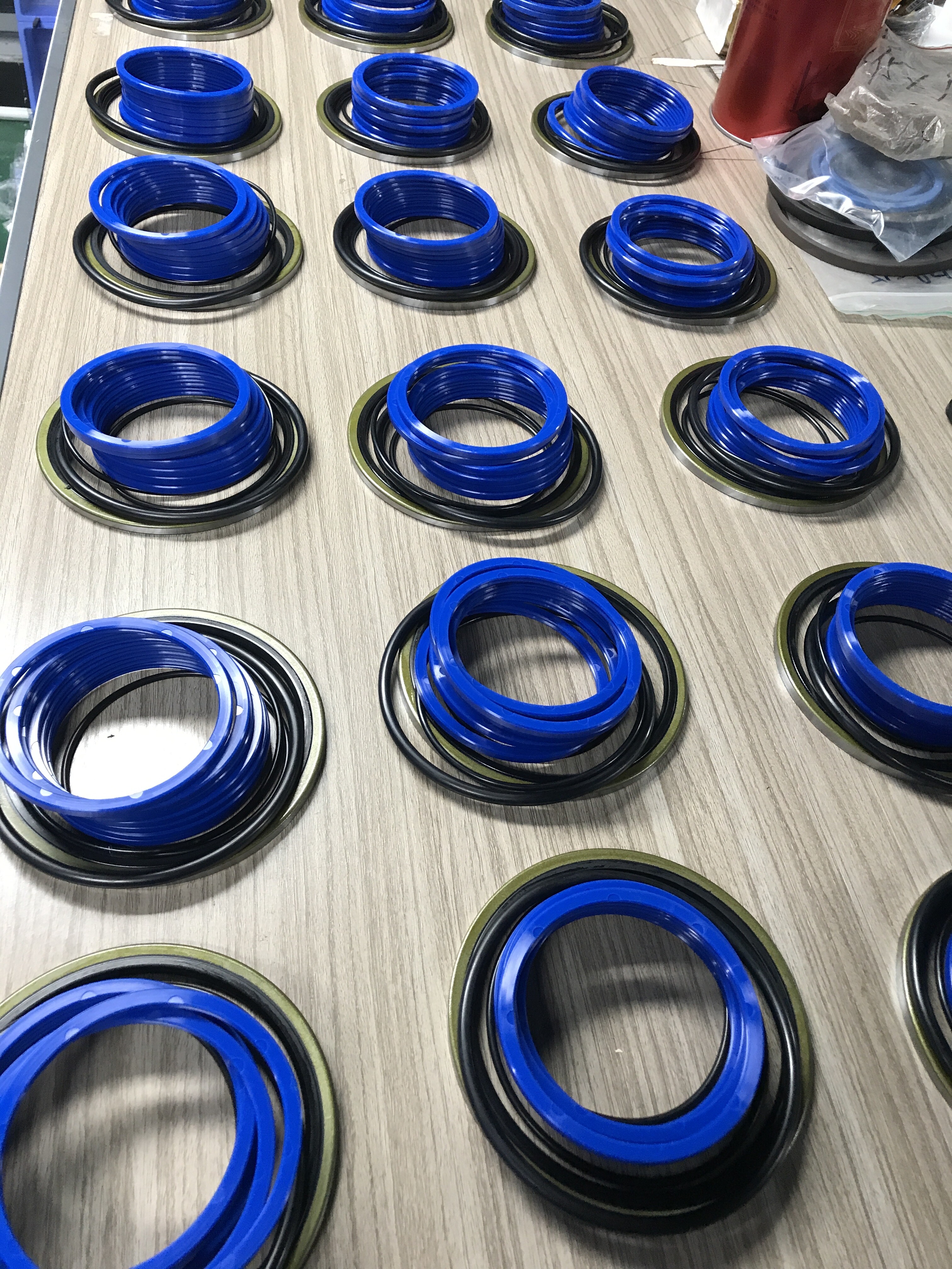 Excavator Hydraulic Pump Seal Kit- Minimize the Risk And Operating at Peak Efficiency.