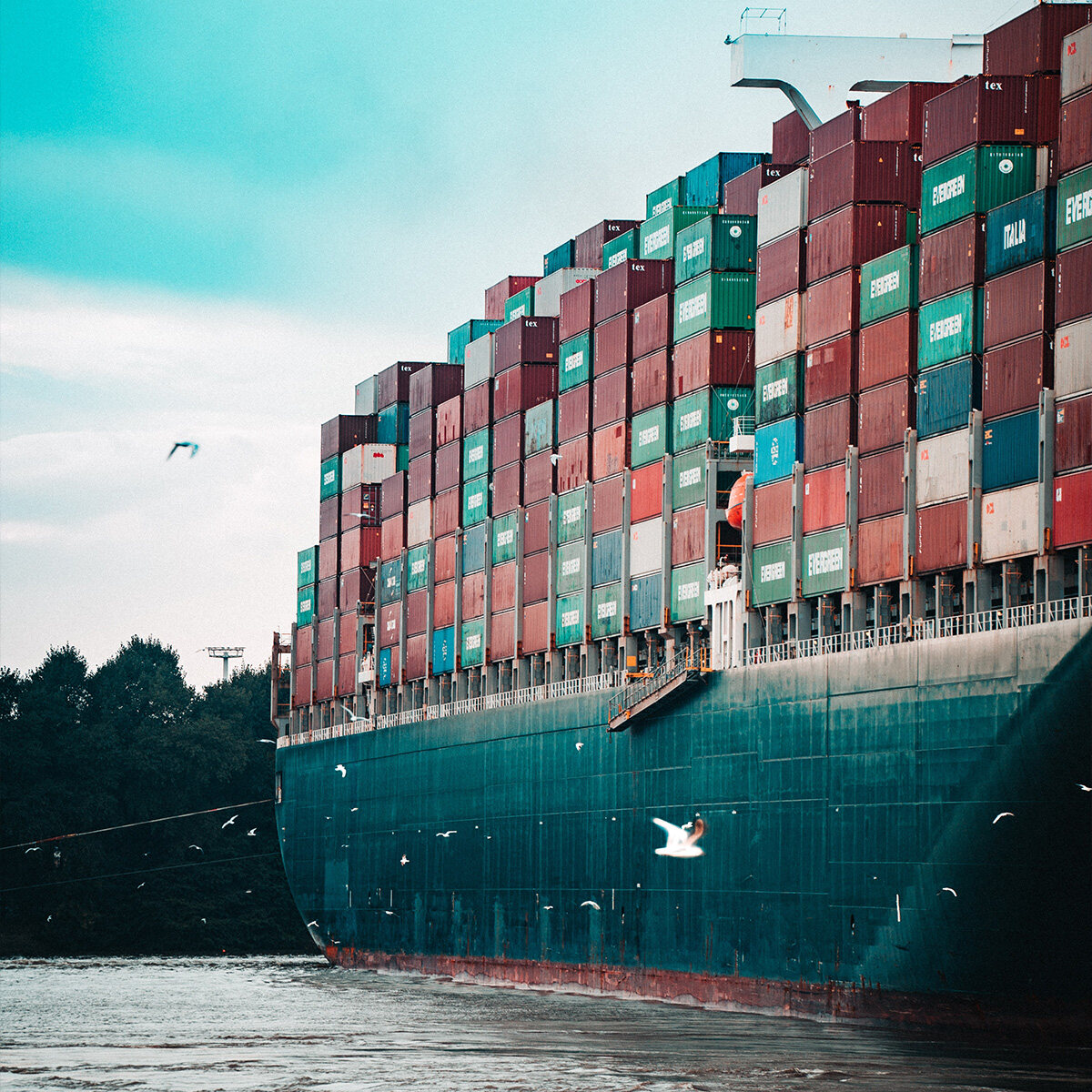 transporte container maritimo