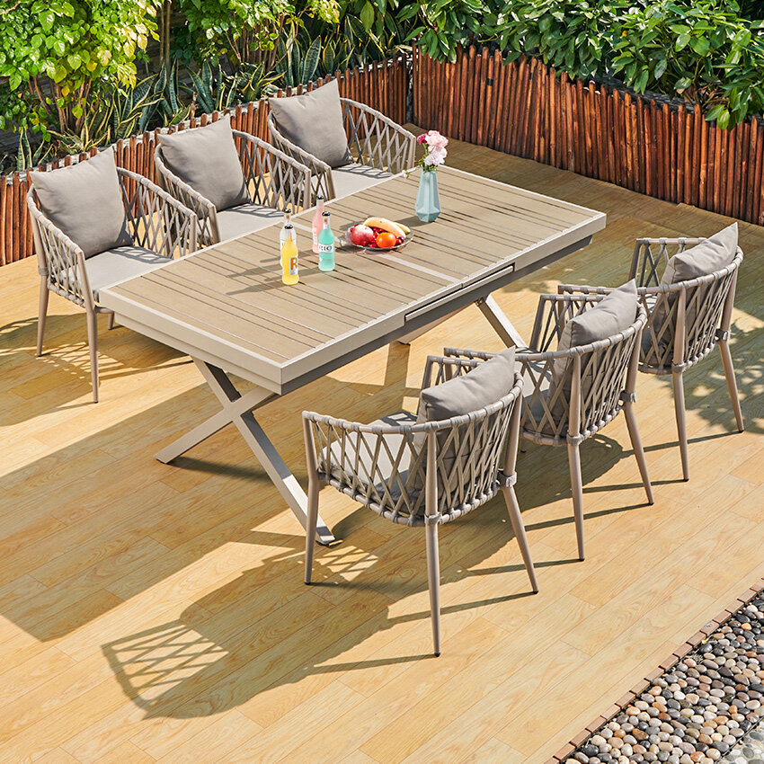 extendable aluminium garden table