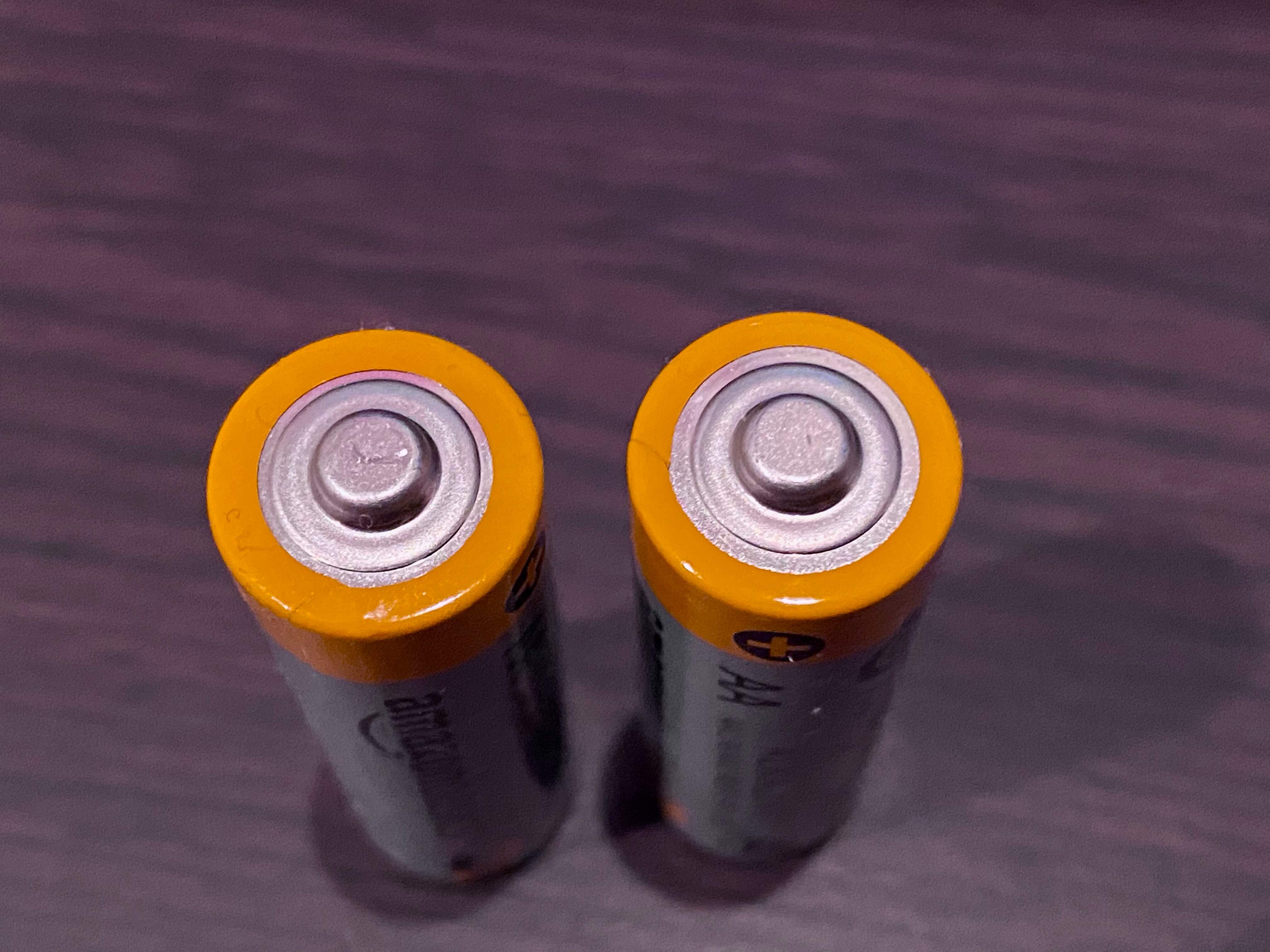 So why does the market do alkaline batteries? Are carbon batteries bad?