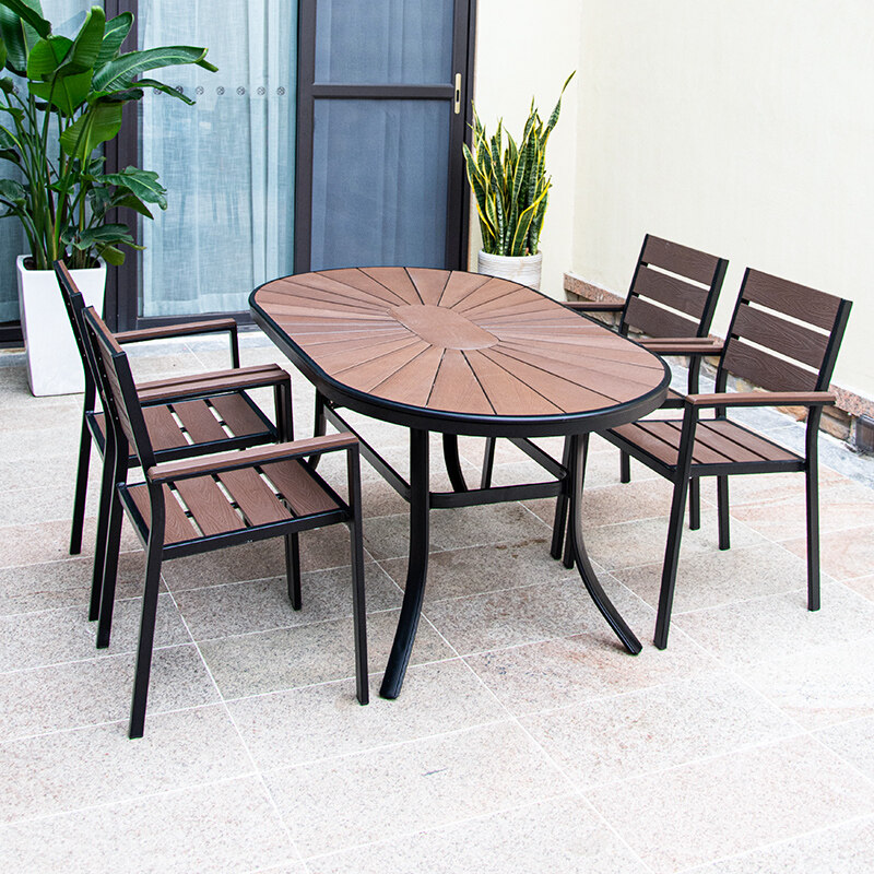 aluminum cafe table and chairs