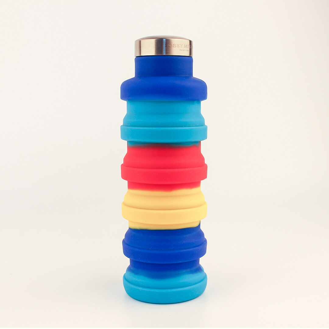 Color collapsible silicone cup for Issey Miyake