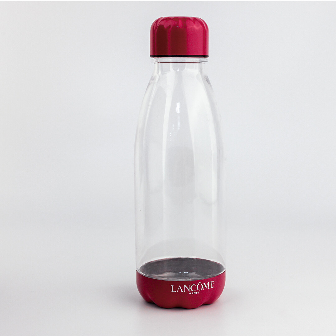 Plastic water bottle with red aluminum alloy bottom and top