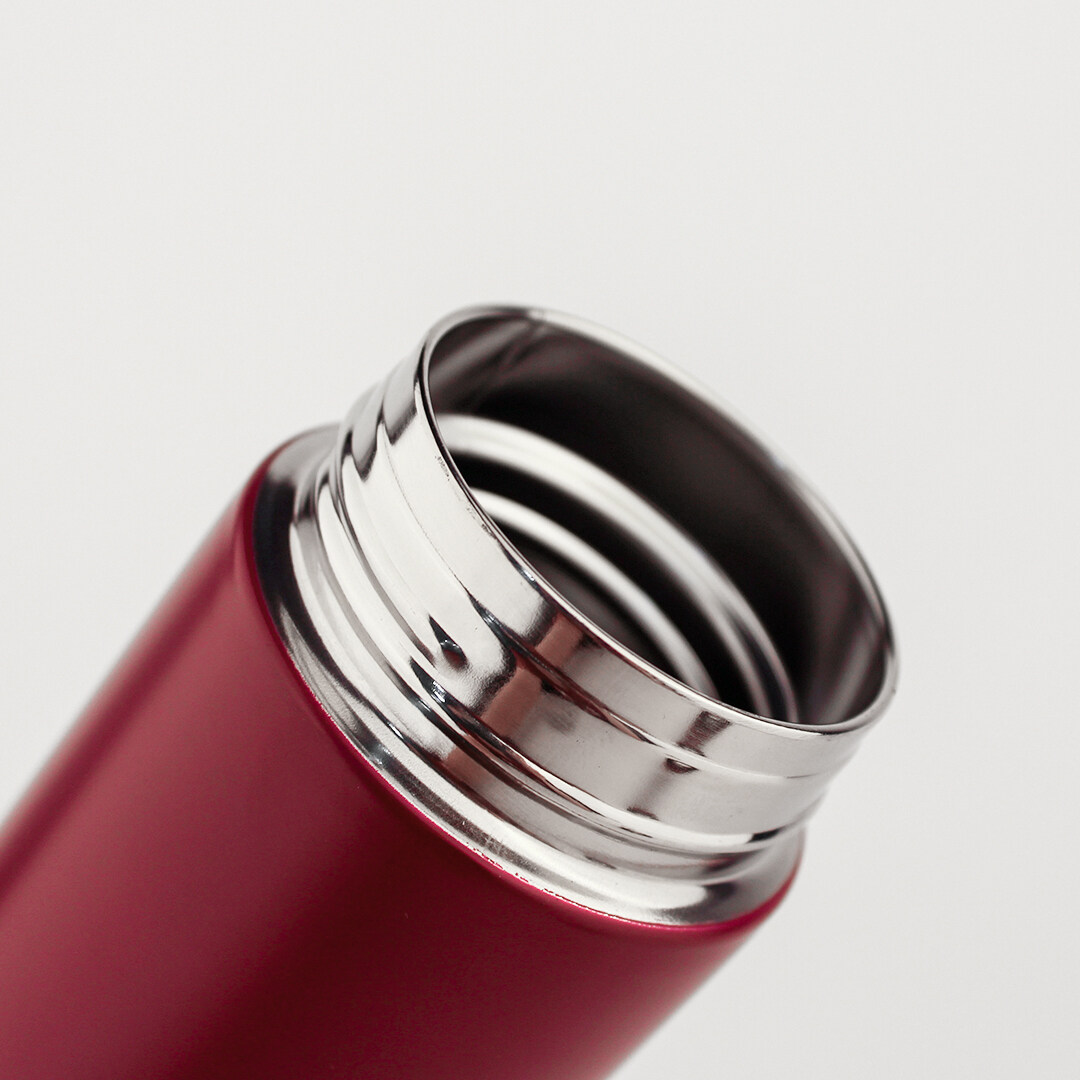 Red stainless steel water bottle; LVMH audited; luxery gifts