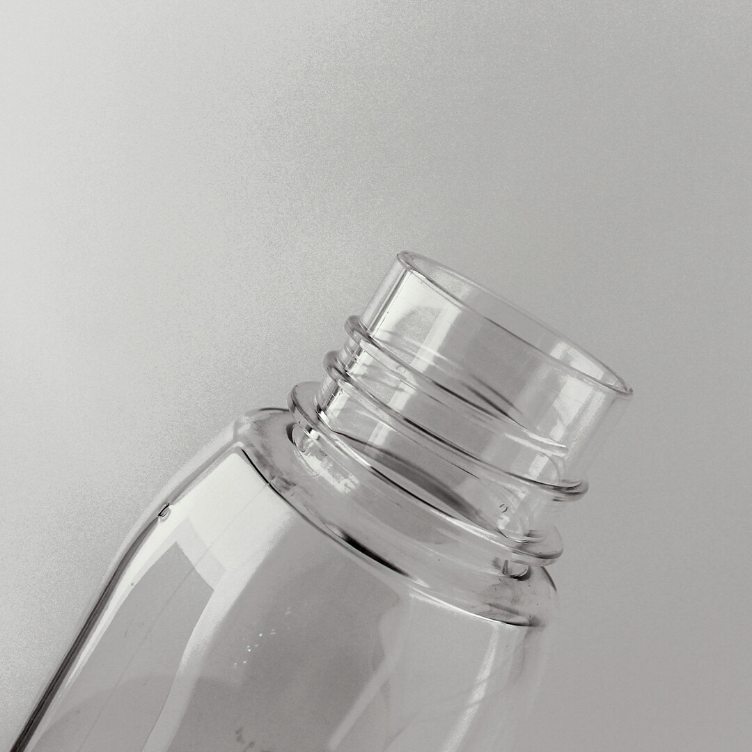 glass water bottle; luxery gifts; recycled material