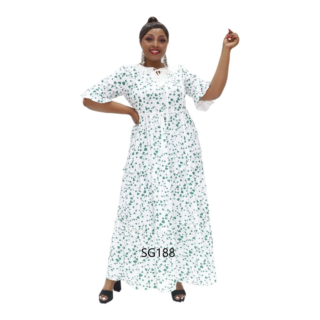 florale blanche robe de longue moyenne imprimée avec détails volants