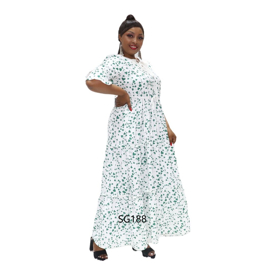 florale blanche robe de longue moyenne imprimée avec détails volants