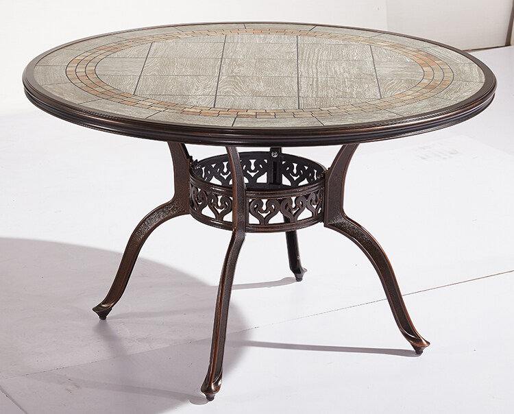 Round dining table sets