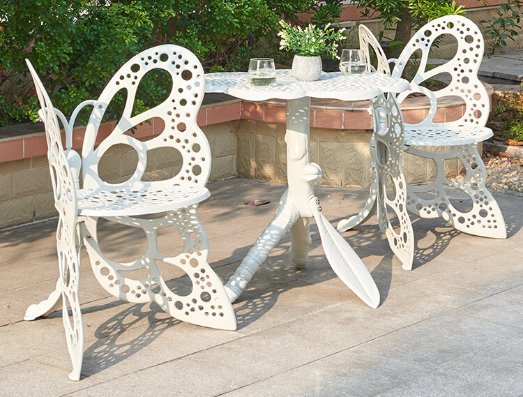 Butterfly modern garden table and bench