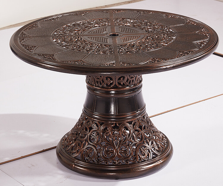 Garden cast aluminum round table