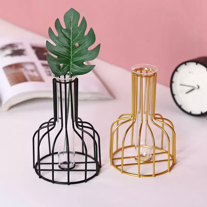 Gold Metal Iron Flower Vase Ornament for Living Room Desktop Decoration