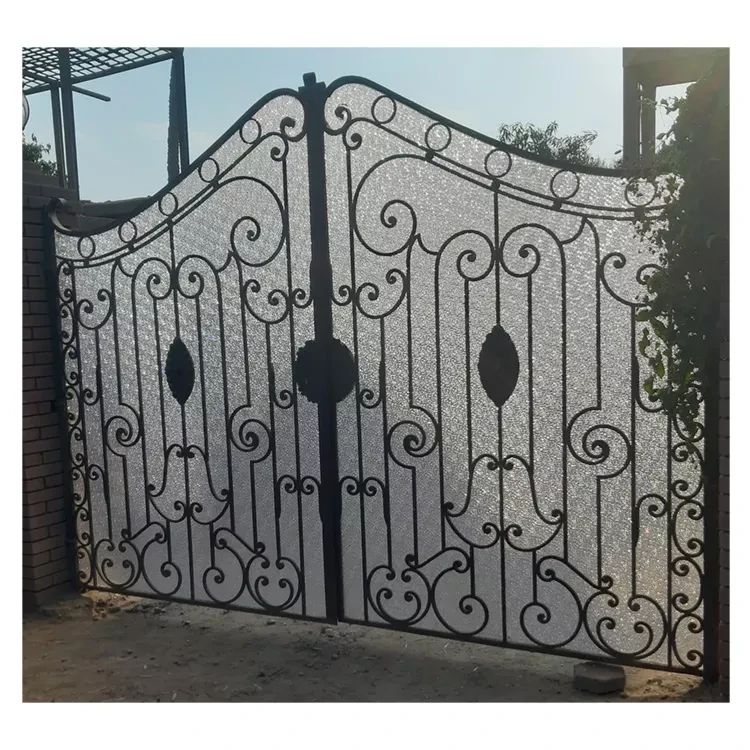 embossed polycarbonate sheet for gate
