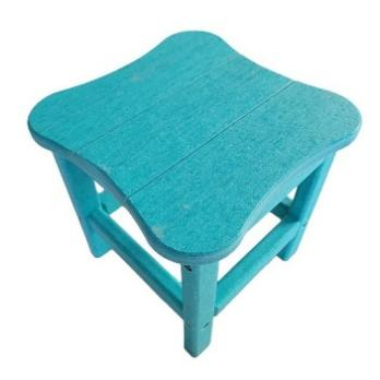 كرسي بلاستيك محمول أزرق