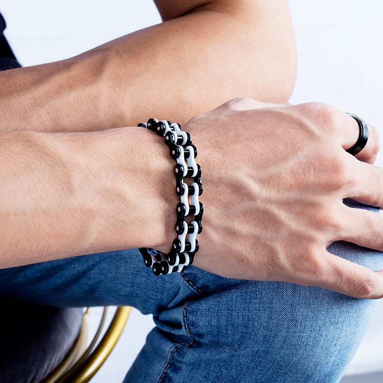 The Enduring Charm of Stainless Steel Bracelets for Men: A Stylish Staple