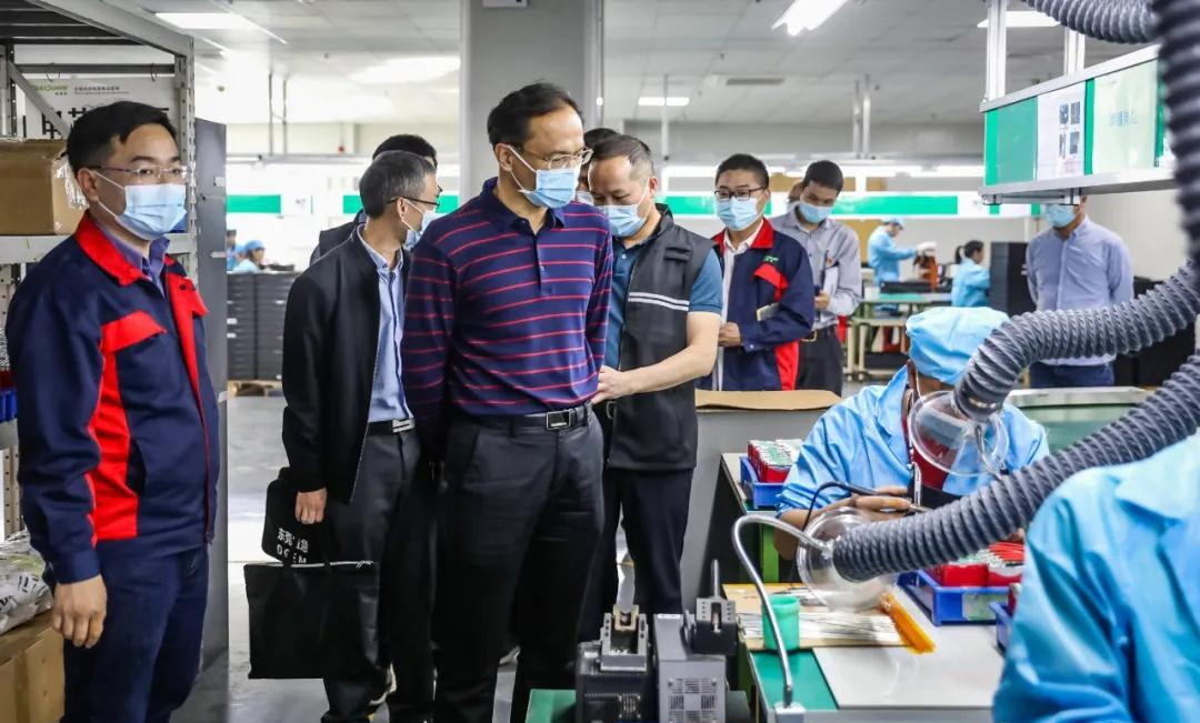Leadership care: Ye Huiming, the mayor of Tangxia Town, Dongguan City, led a delegation to investigate Bolypower