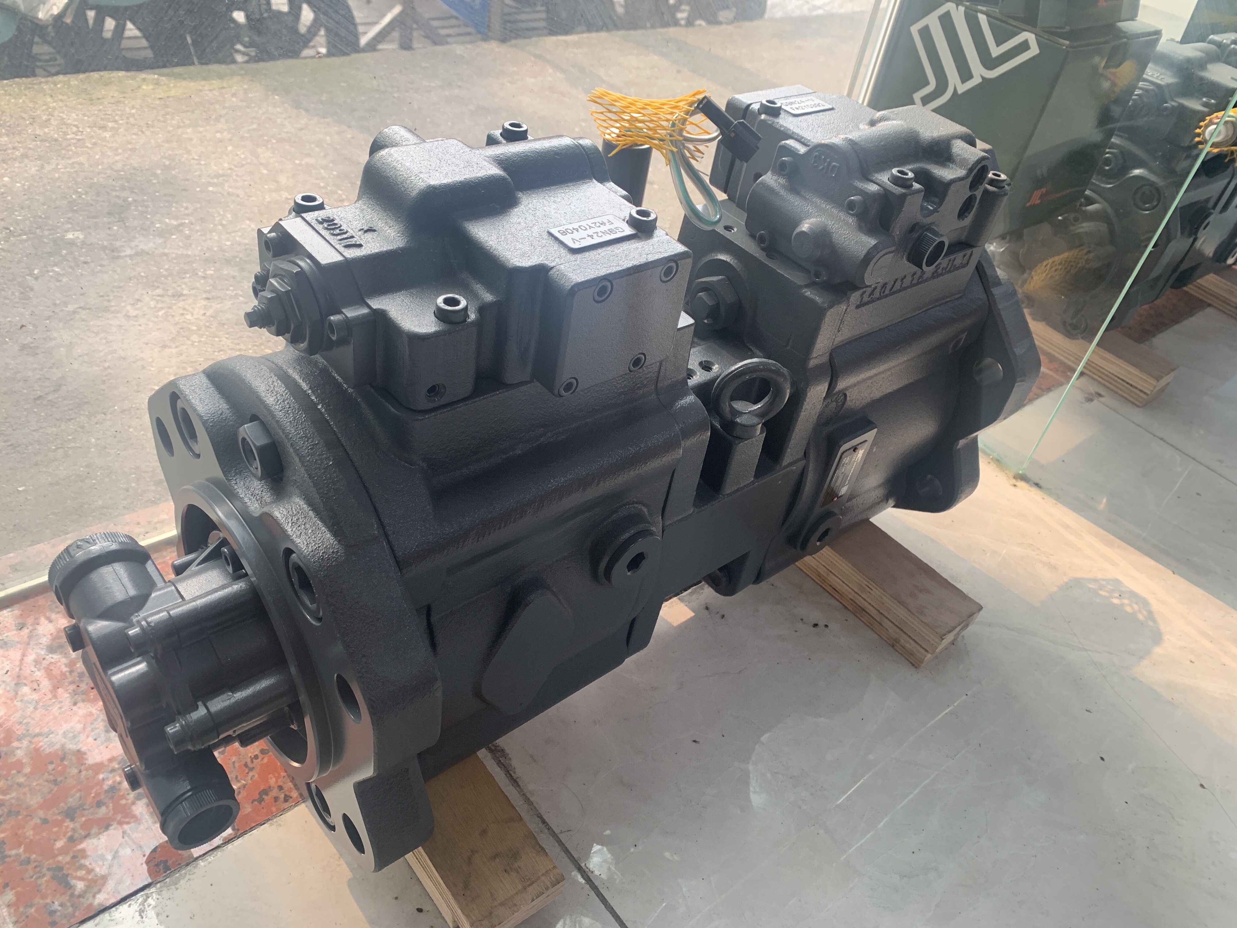 Kawasaki K3v112DT Hydraulikpumpe für JCB 220 Bagger kaufen Ukraine, LT12366