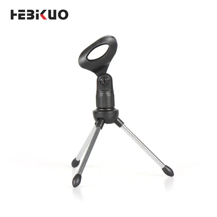 Small table mic stand with universal mic clip