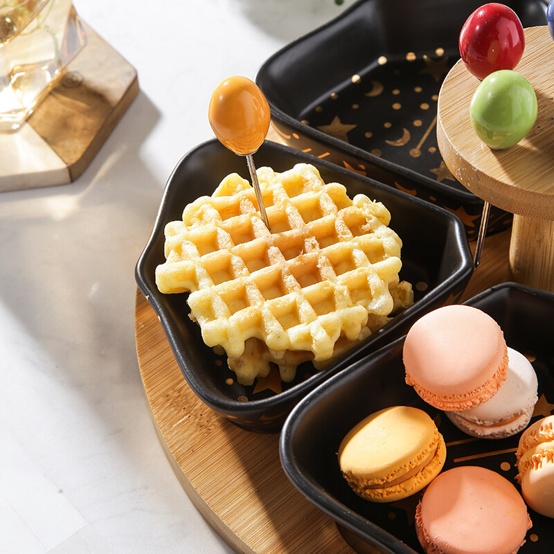 snack dish tray; divided snack bowl; snack bowl with tray