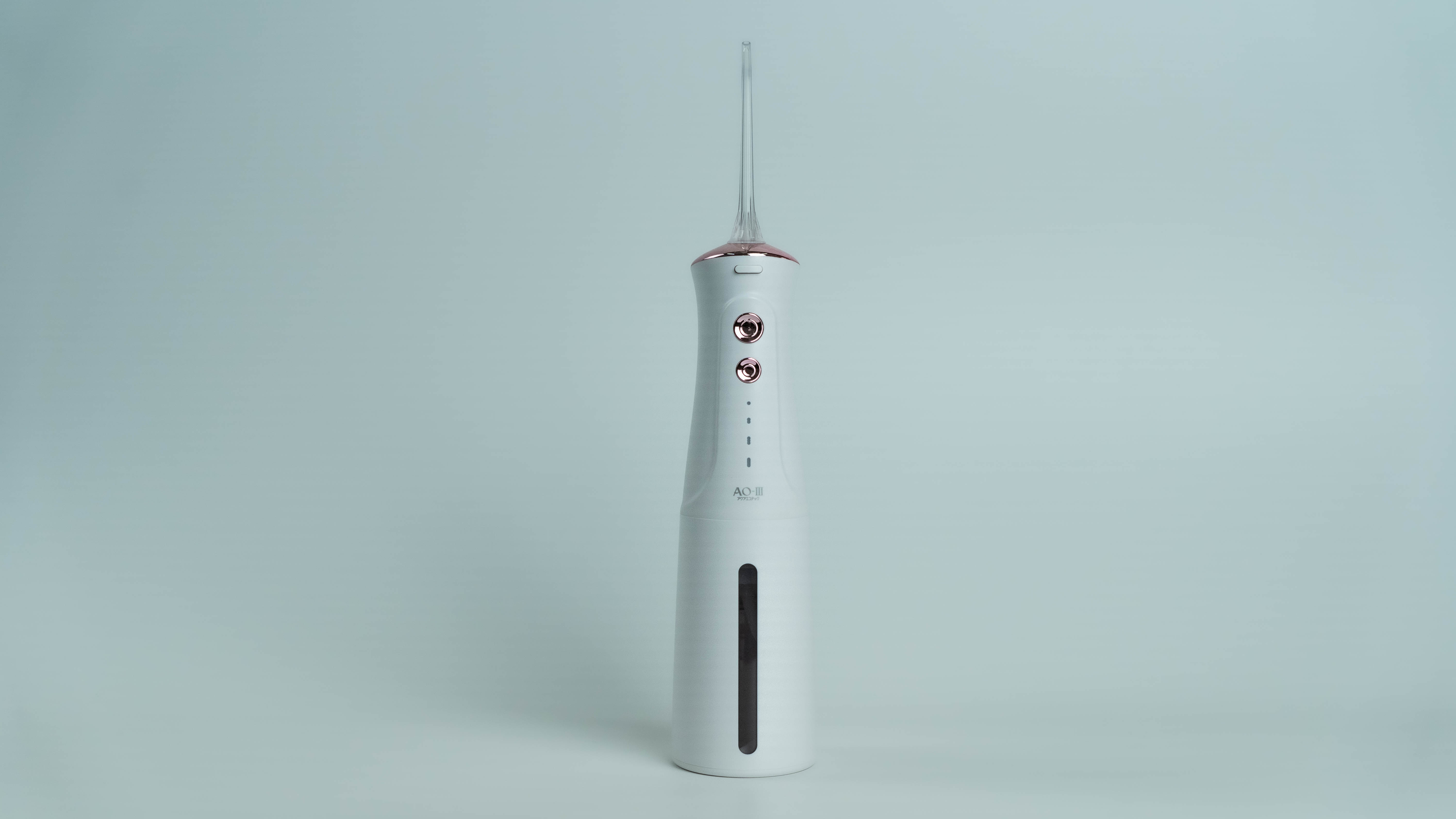 Ozonvand oral irrigator