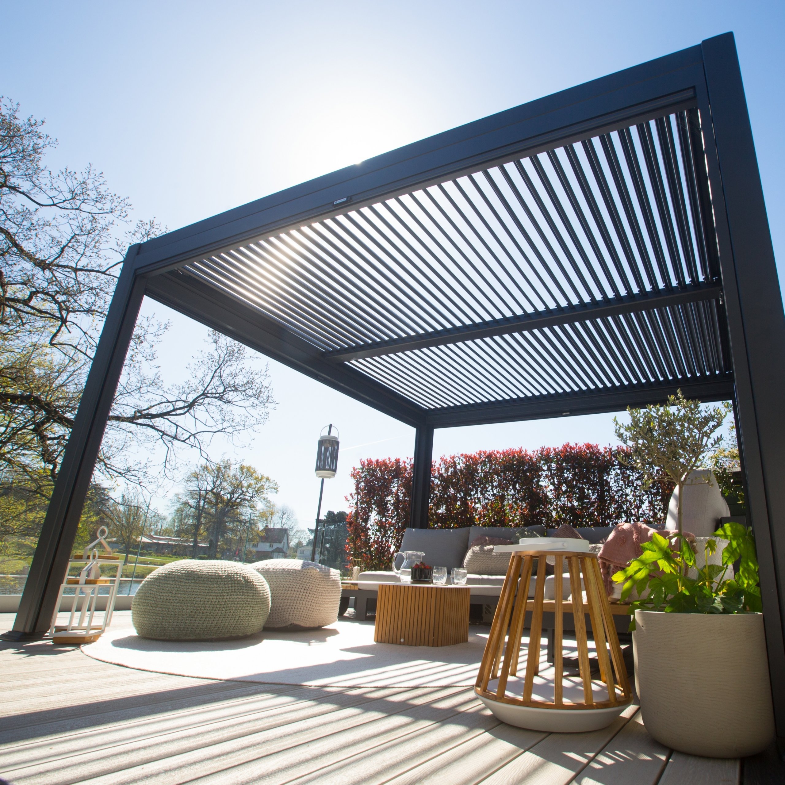 Upgrade Your Outdoor Living Space with an Aluminum Pergola