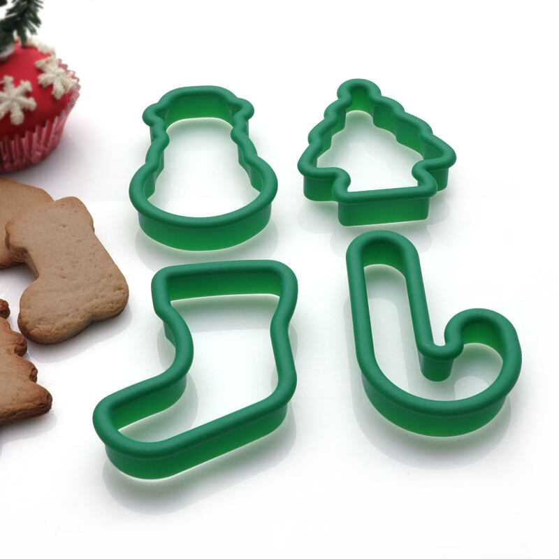 4pcs Plastic Biscuit Cutters ,Christmas Cookie Cutters Set