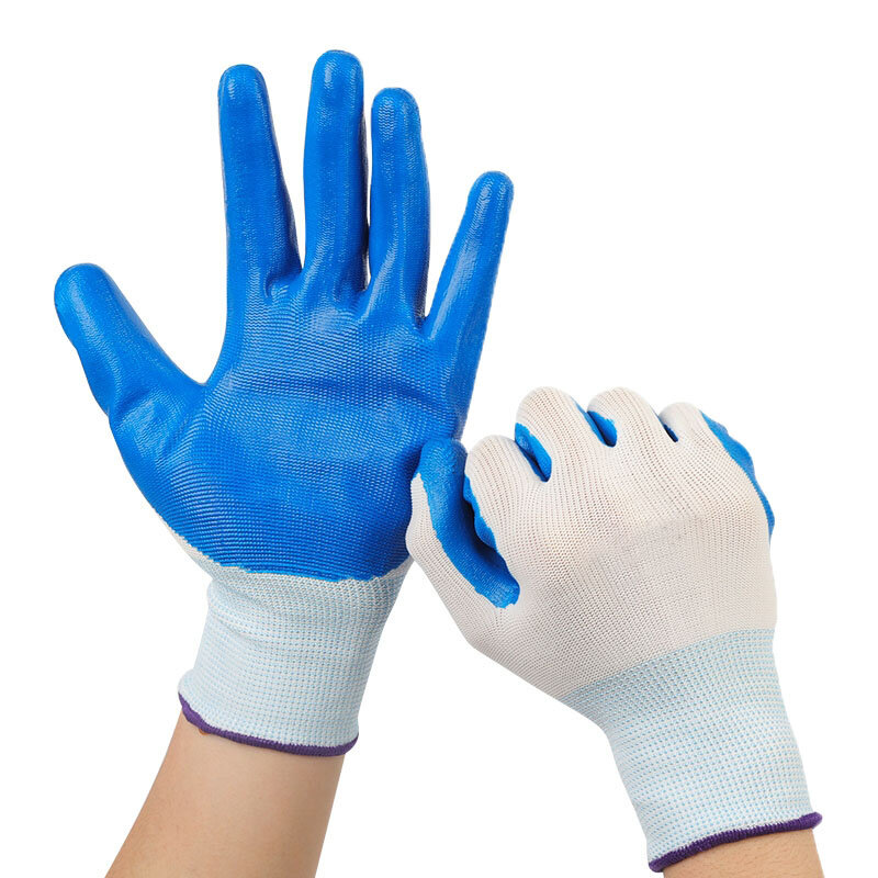 Nitrile coated gloves