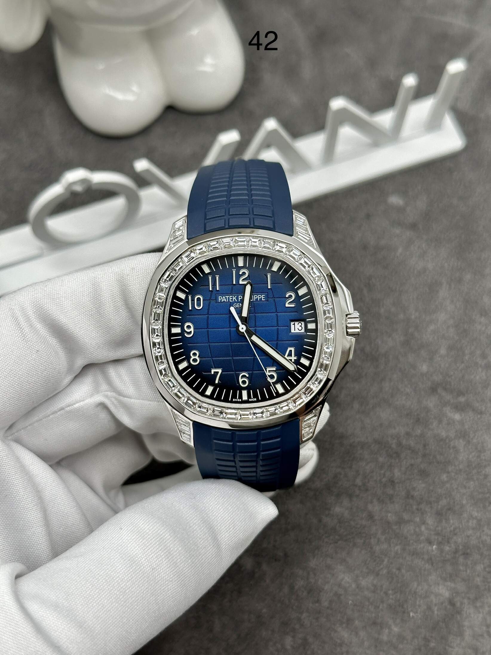 PP AQUANAUT  luxury  refit  5067