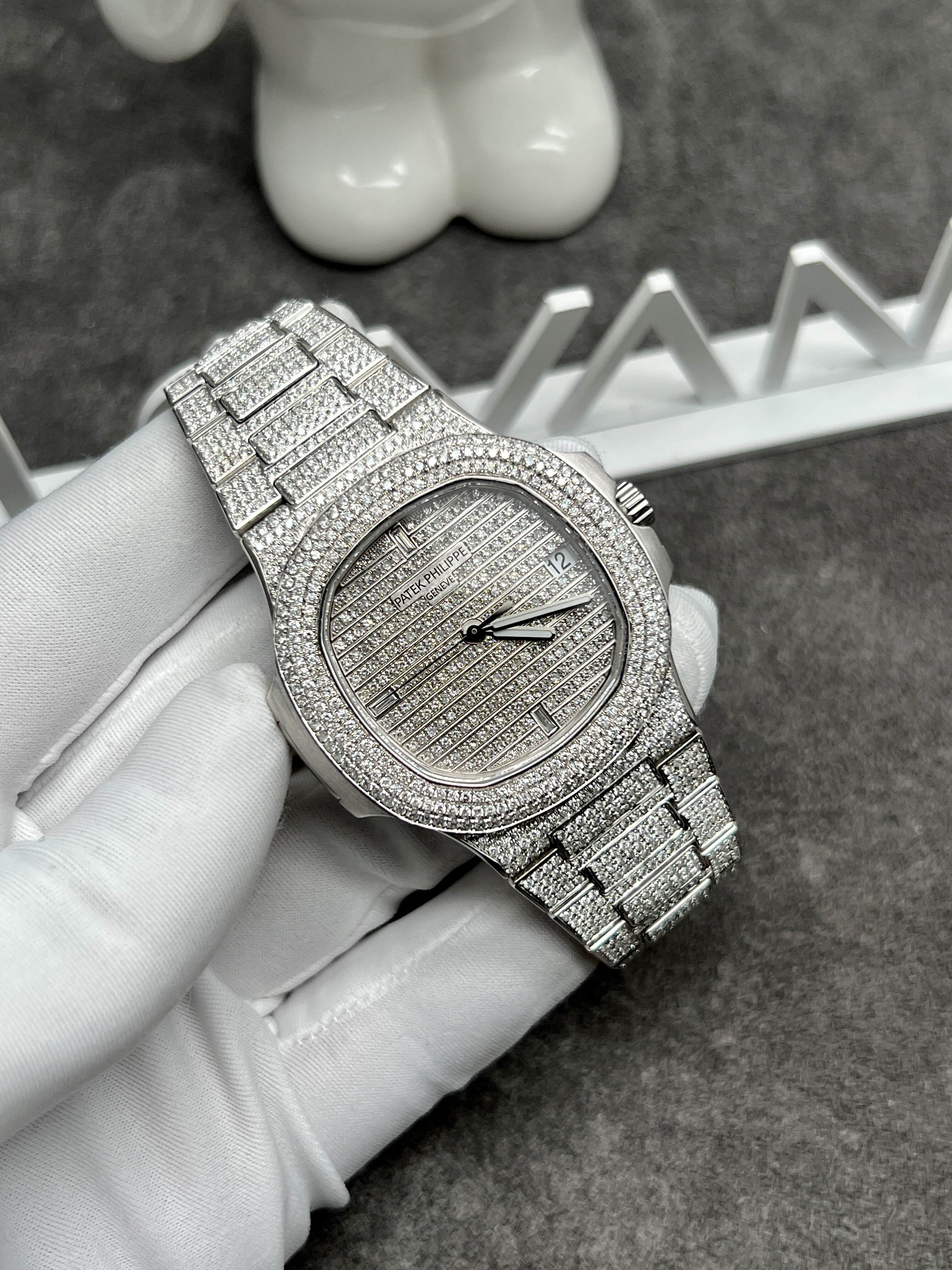 PP AQUANAUT moissanite  diamond watch 5719