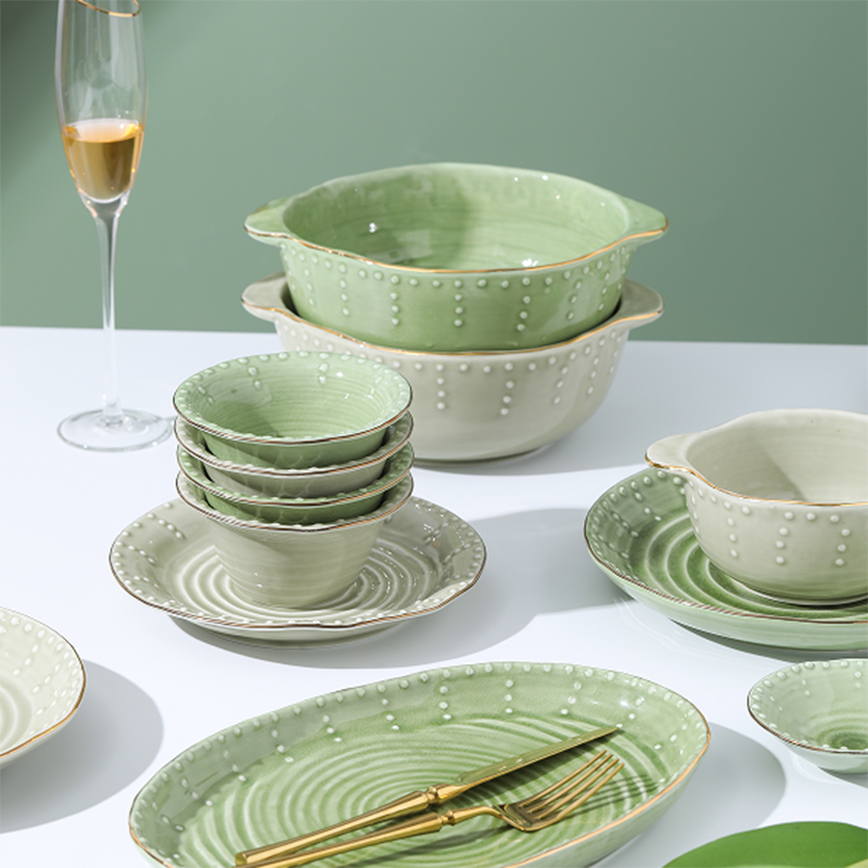 green dinnerware sets；green ceramic dinner plates；gold rimmed dinnerware sets