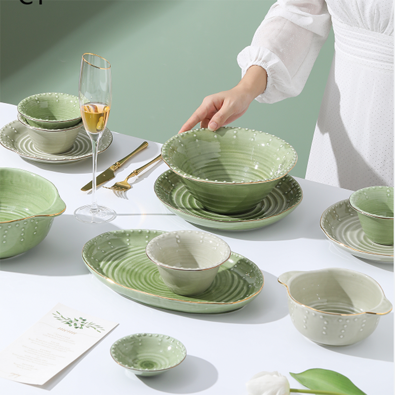 green dinnerware sets；green ceramic dinner plates；gold rimmed dinnerware sets