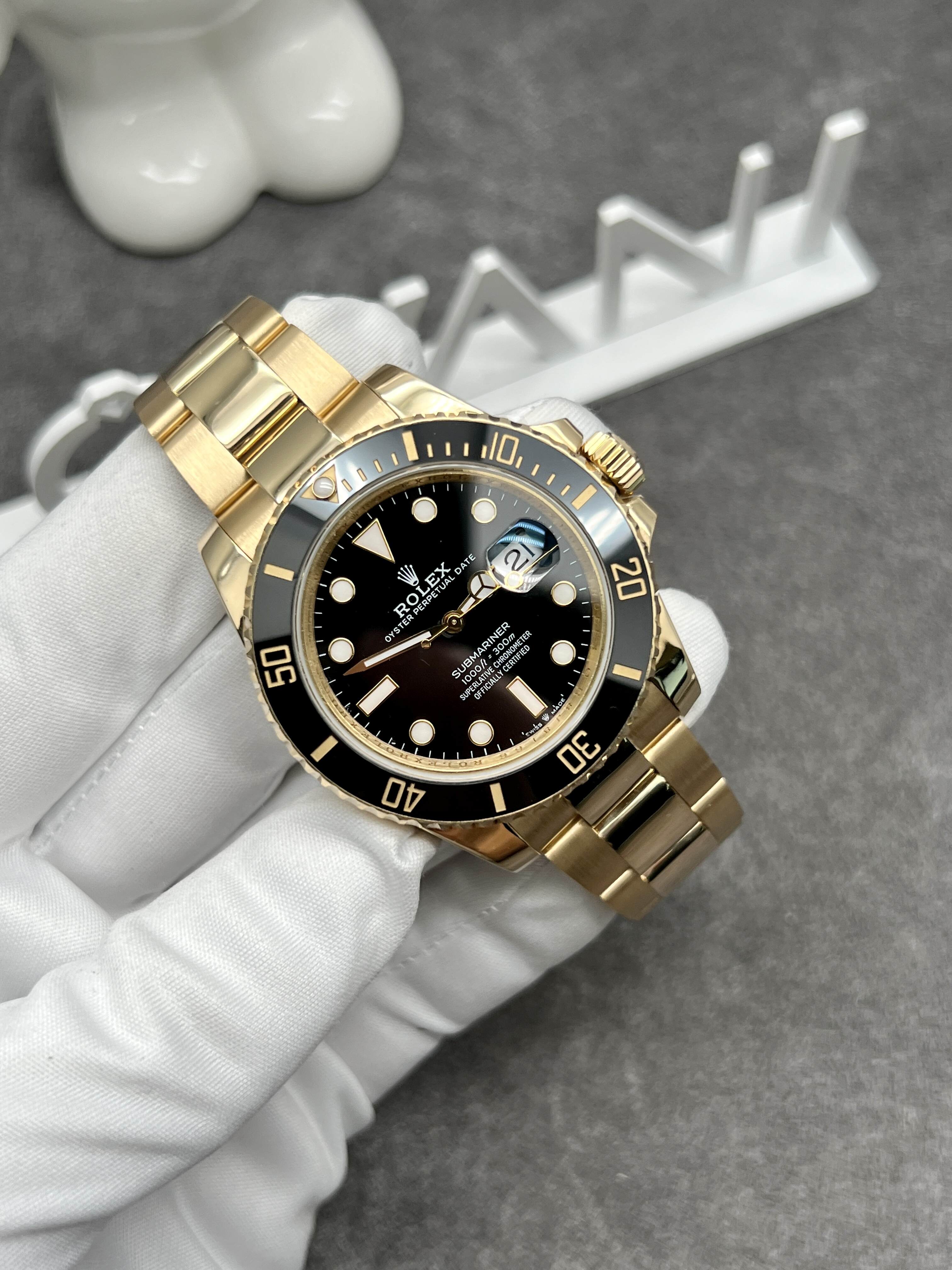 rolex Submariner watch 116618LN-97208
