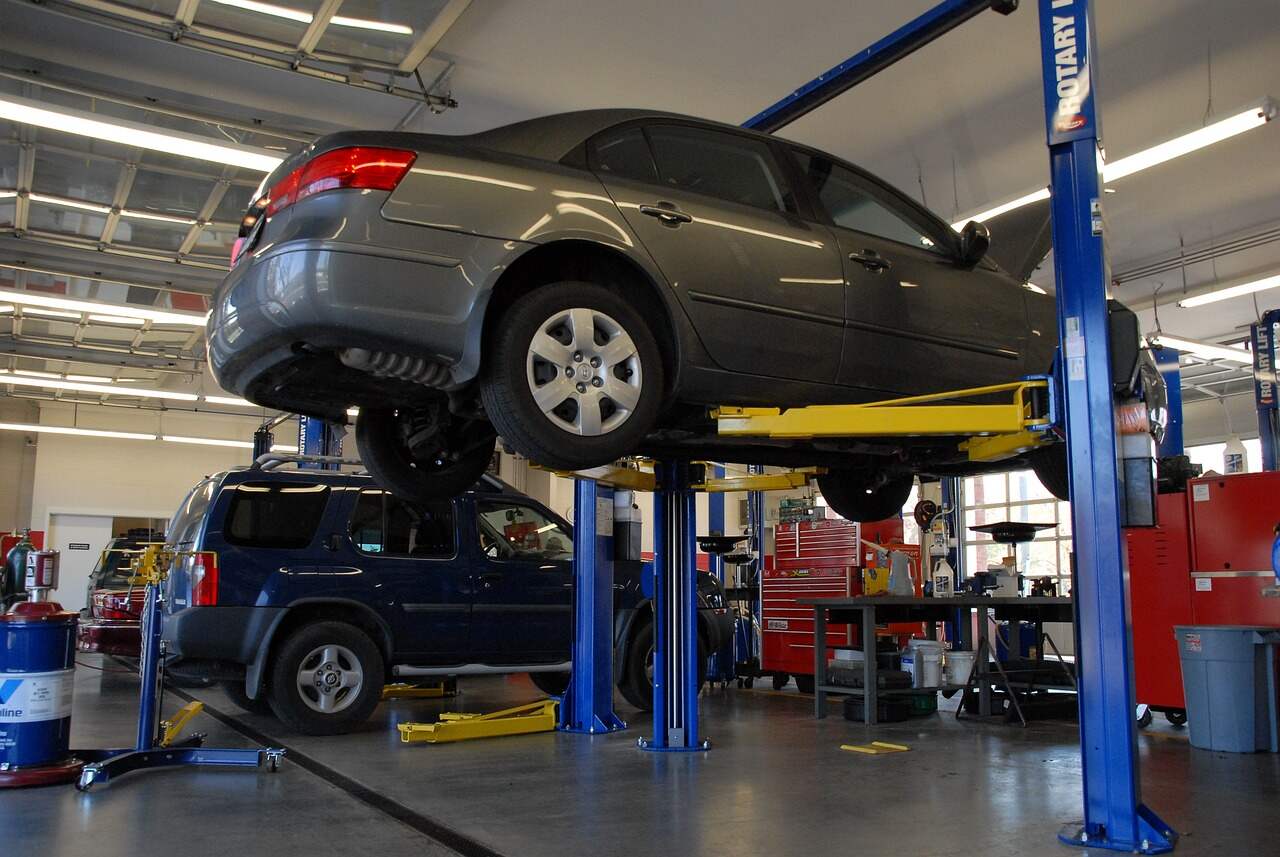 car-1751750_1280.jpg