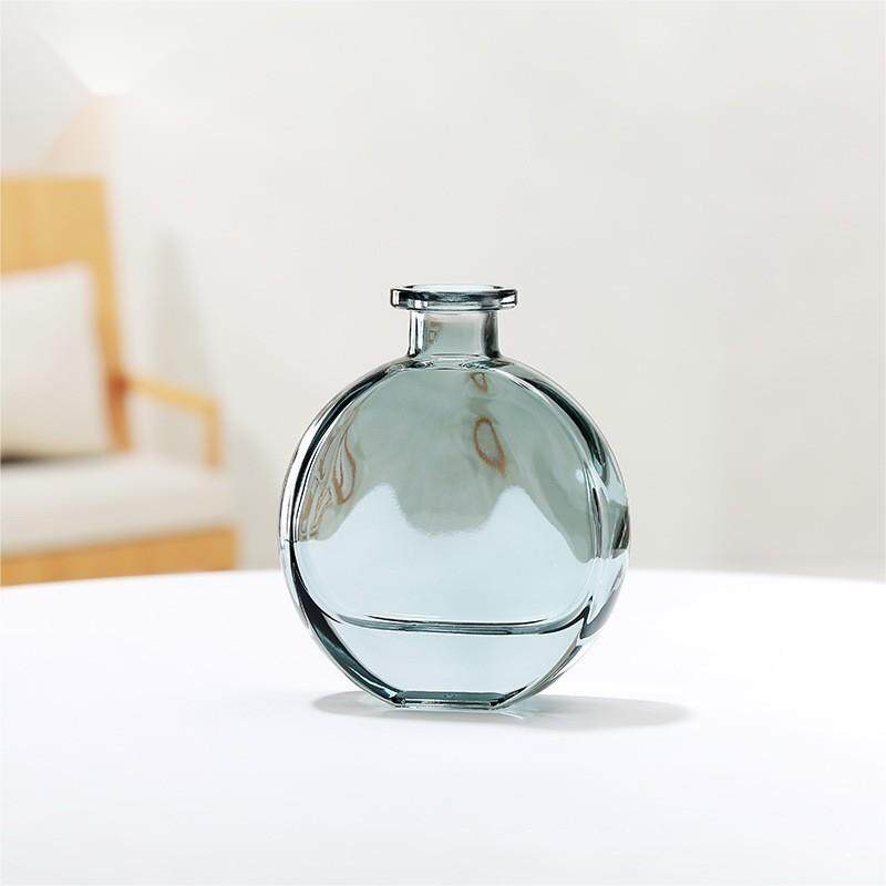 Colored glass bottles and vases,China glass vase factory manufacturer