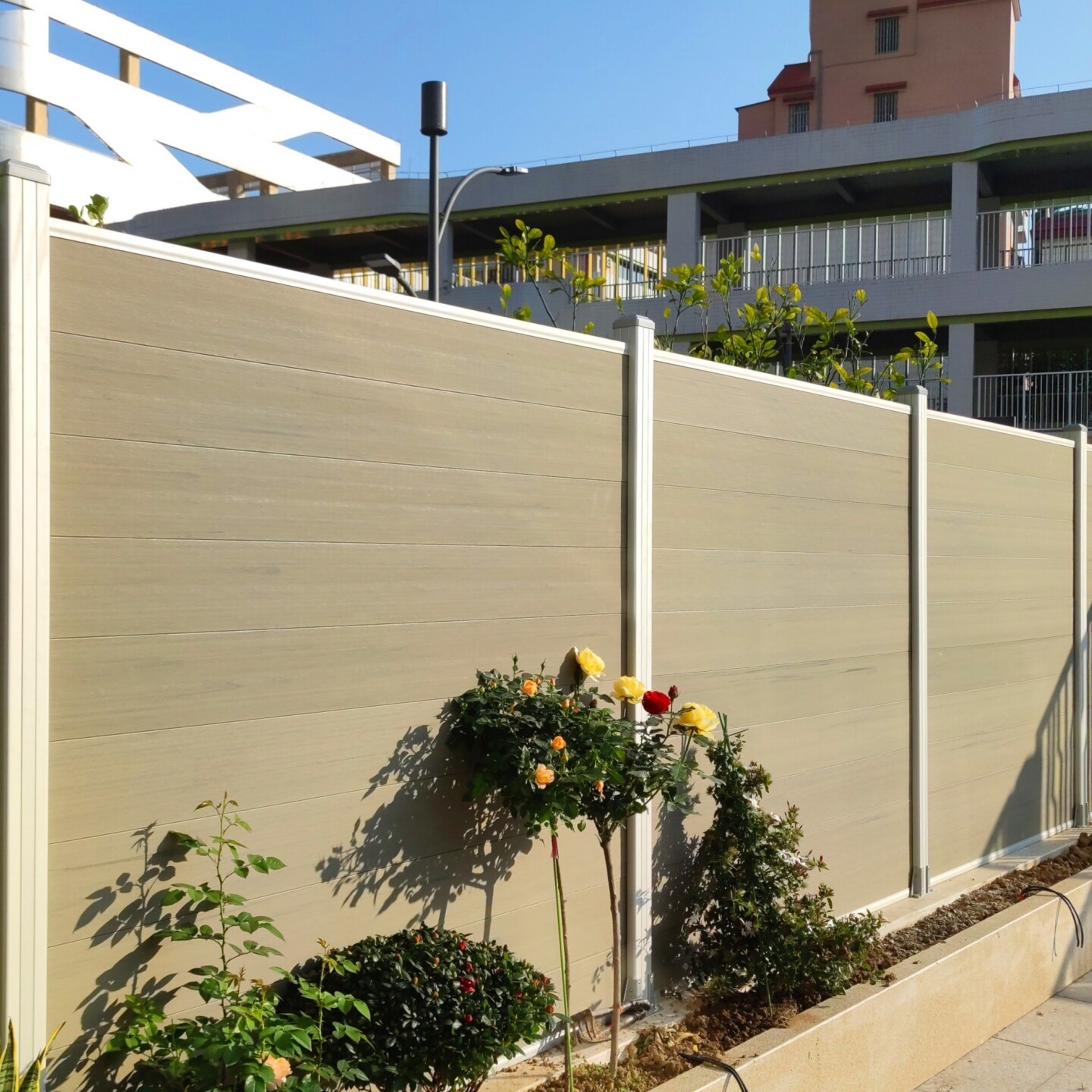china co extrusion wpc fencing, suprotect wpc privacy fence supplier, composite privacy fence price, wpc fencing suppliers, china custom design privacy fencing munufacturer
