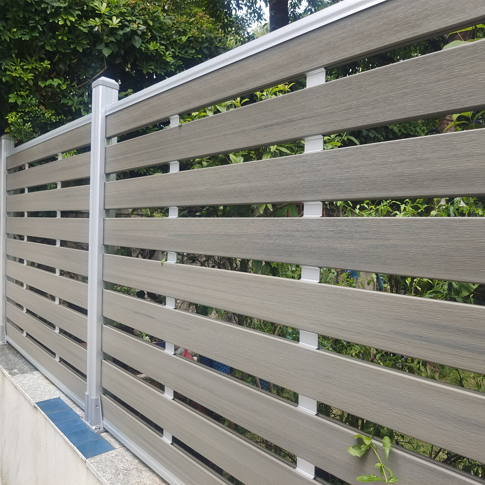 full trellis composite fence china, composite full-trellis fence supplier, composite full-trellis fence oem, composite full-trellis fence odm