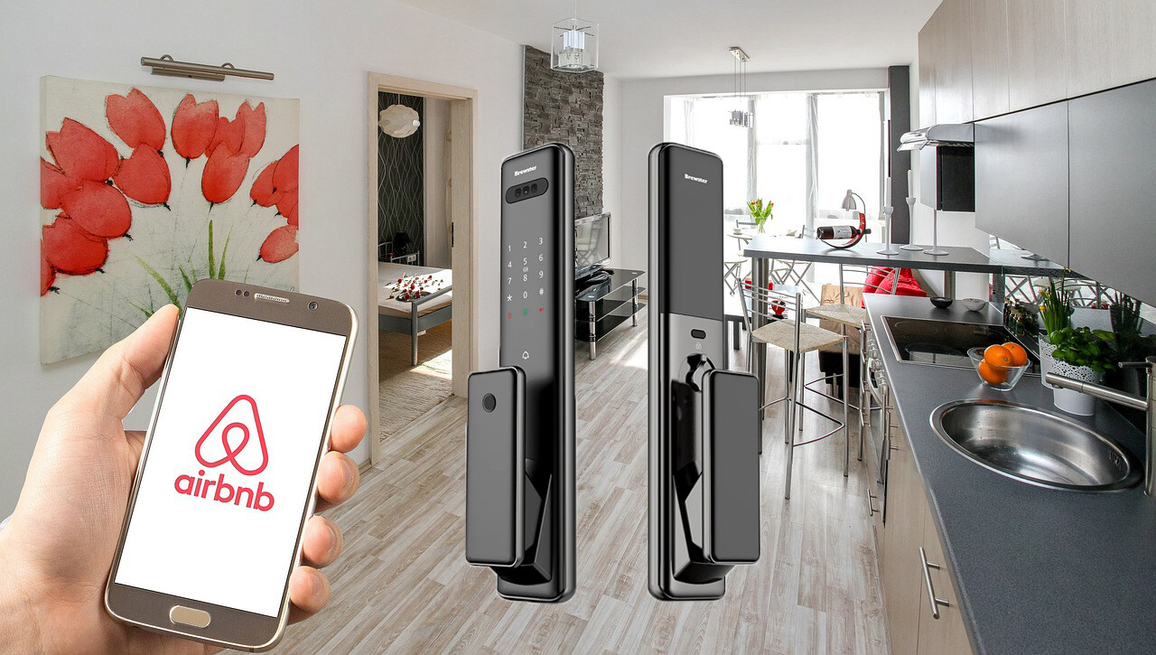 How Smart Door Locks Can Simplify Property Management and Airbnb Hosting?
