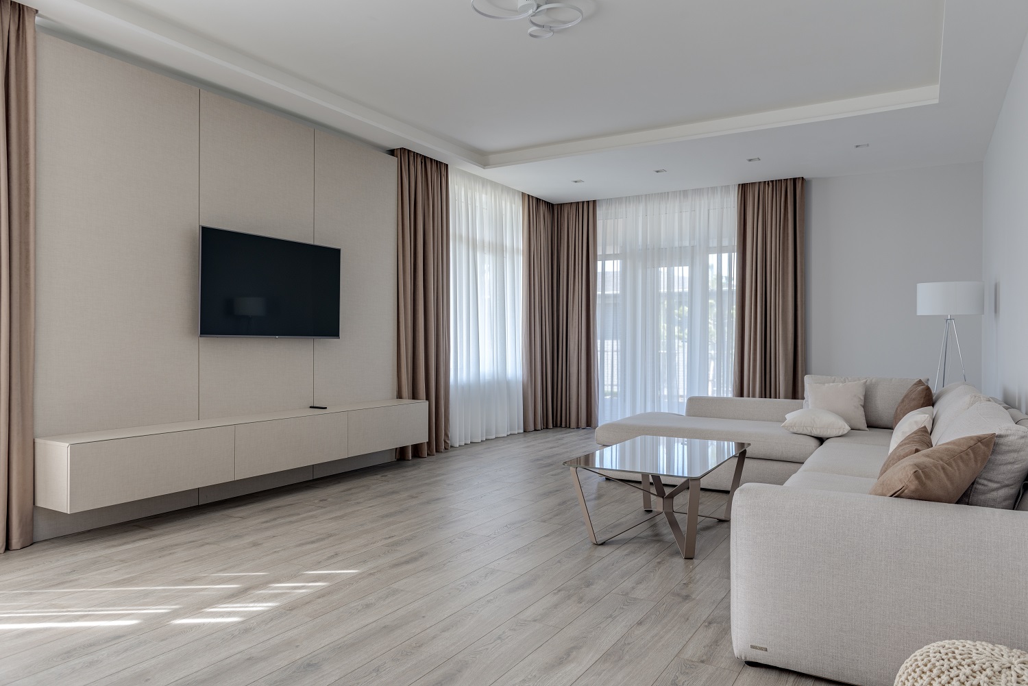 The Benefits of PVC Flooring for Residential Spaces