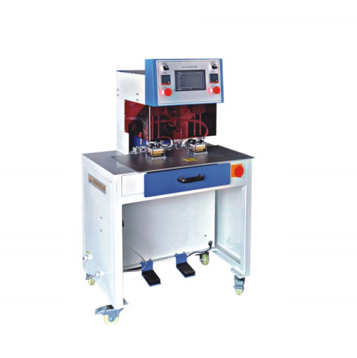 LABEL ATTACHING MACHINE