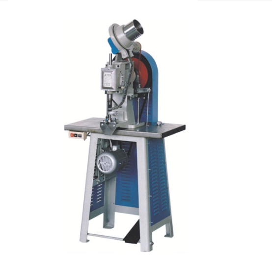 INSOLE RIVETTING MACHINE