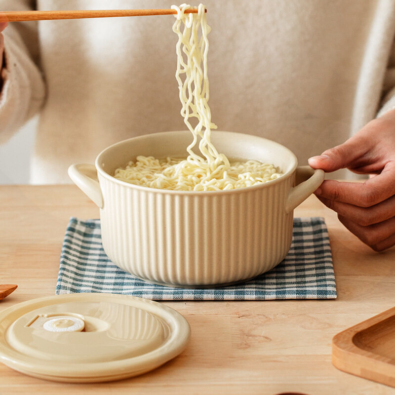 soup bowl,ceramic bowl with lid,bowl with handle