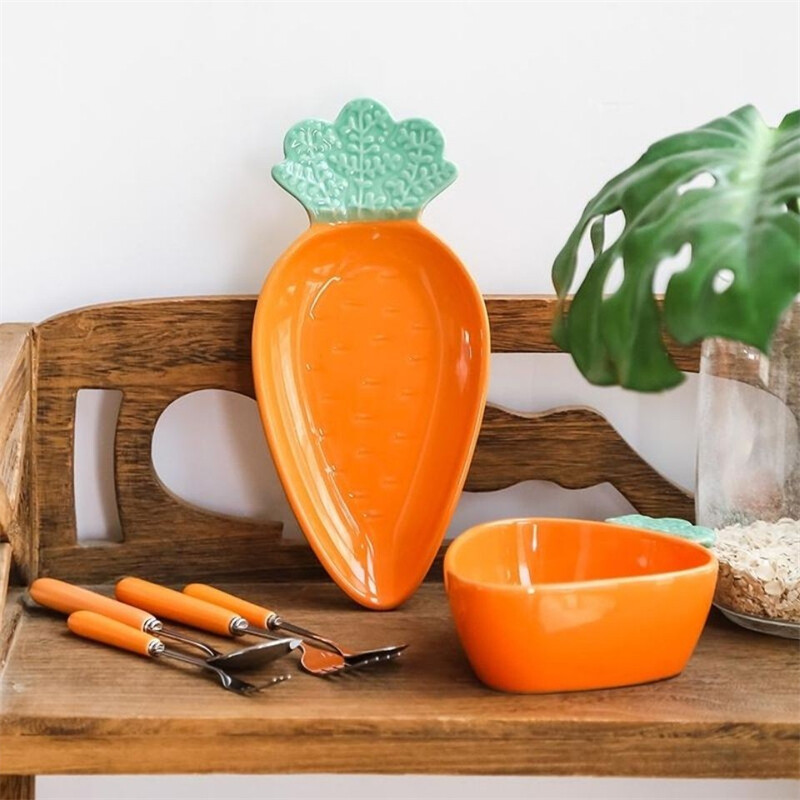 Cute Carrot-shape Brightly Glazed Pottery Dinnerware