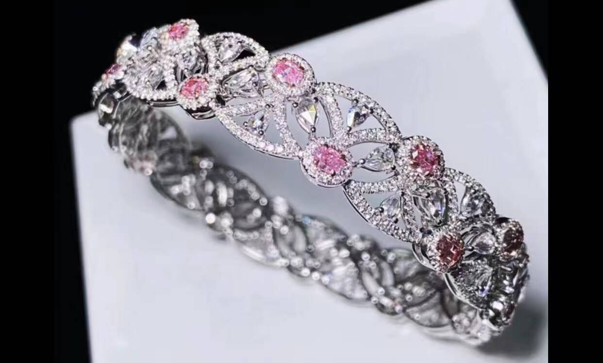 18K Pink diamond bracelet full circle