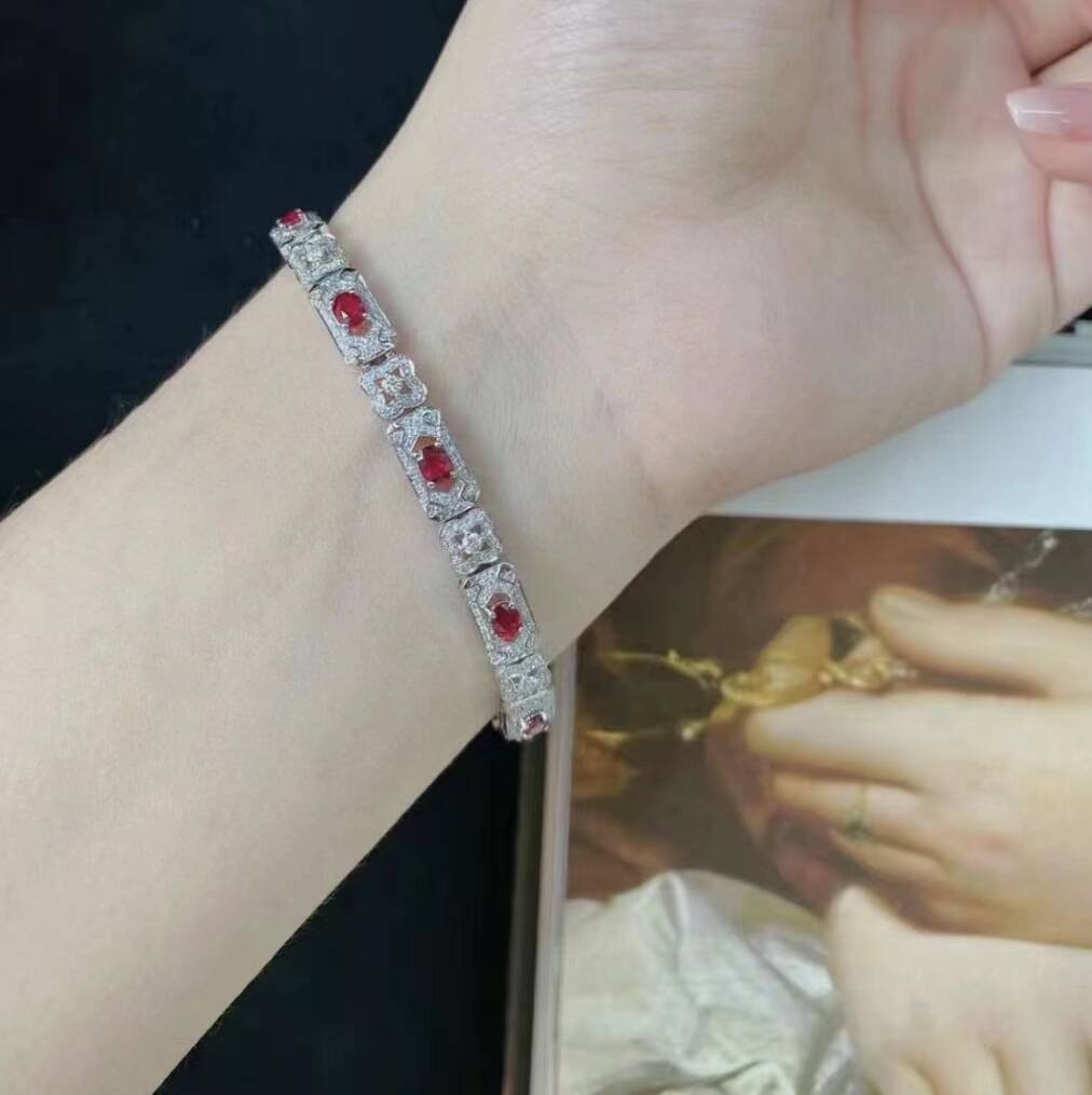 18K beautiful ruby bracelet