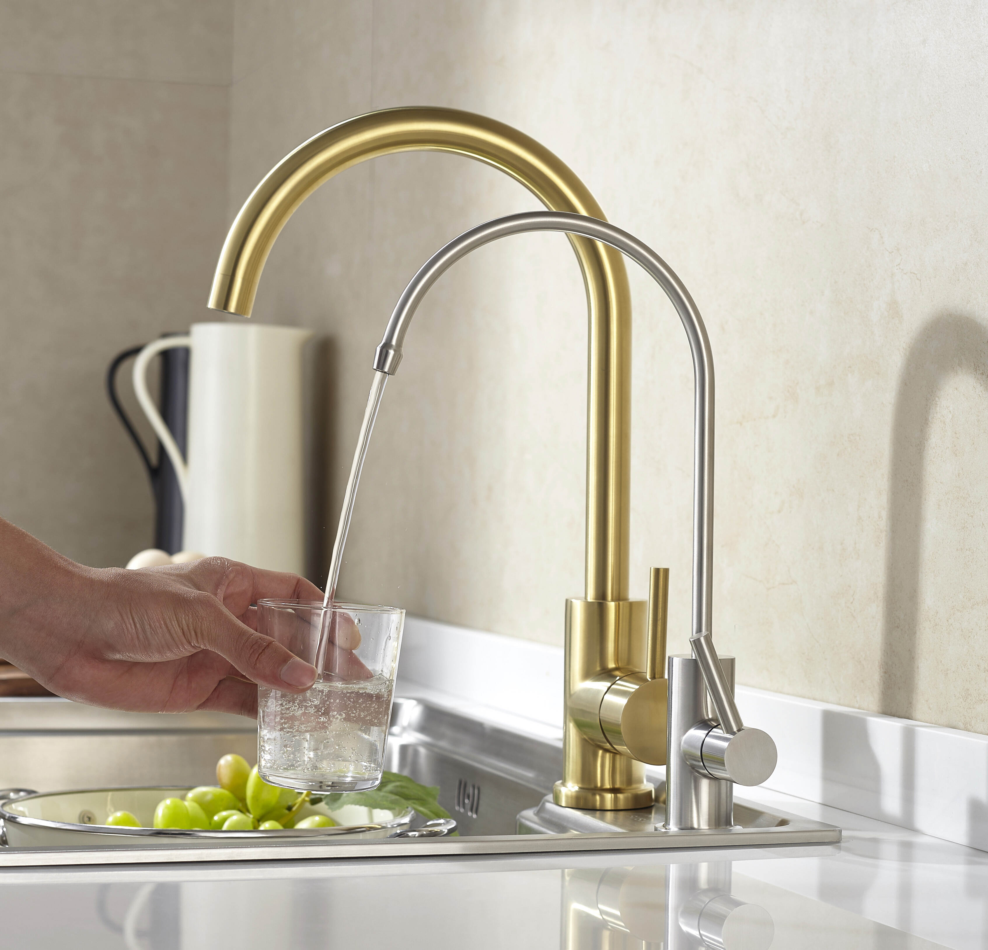 Brass vs. Stainless Steel Faucets: What's the Difference