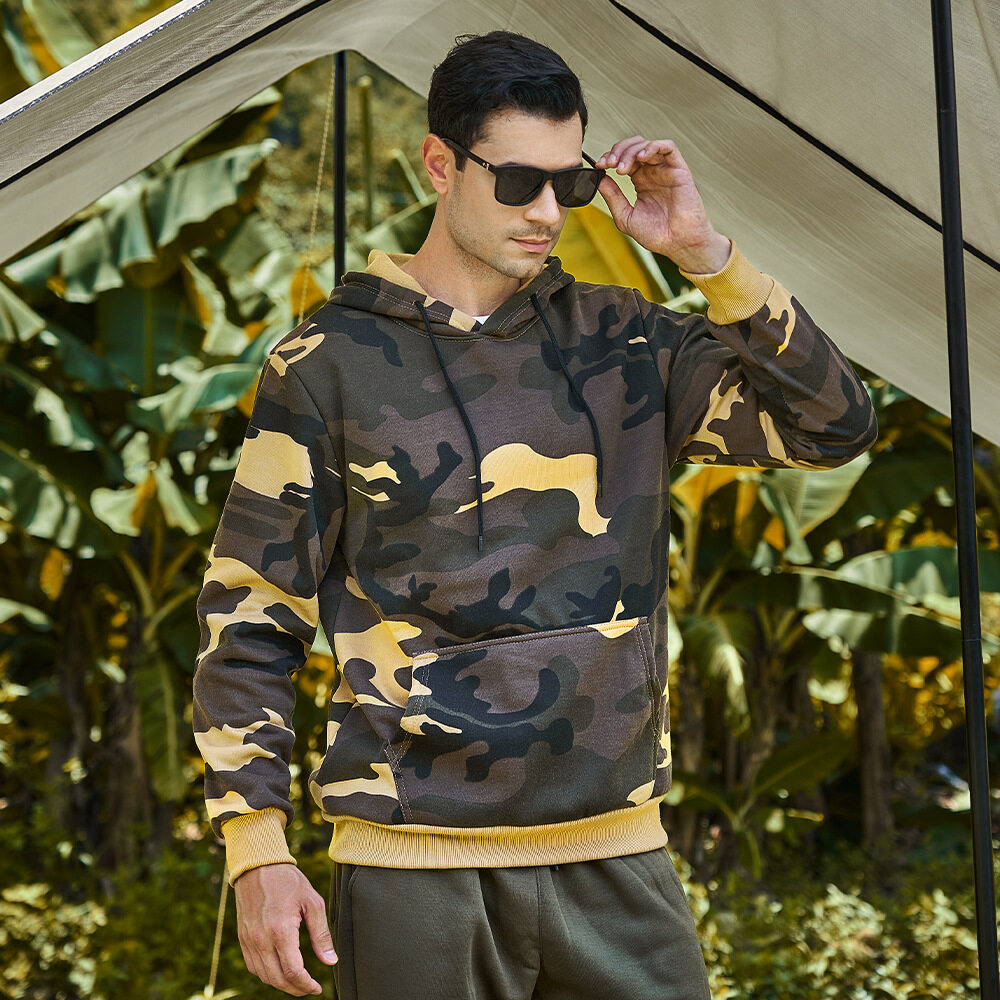 Men's Camouflage Hooded Pullover Sweatshirt