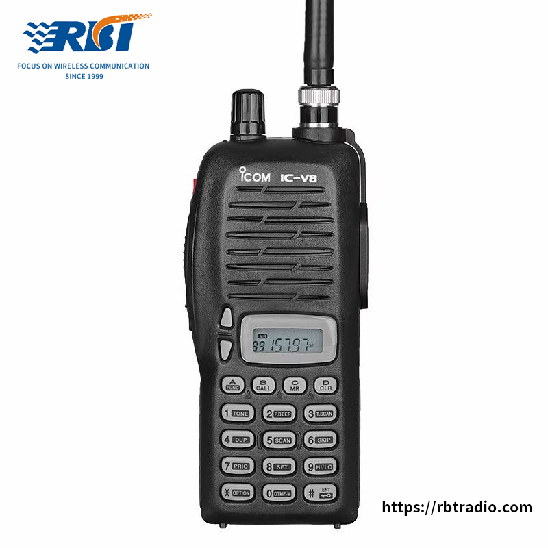 ICOM  V8