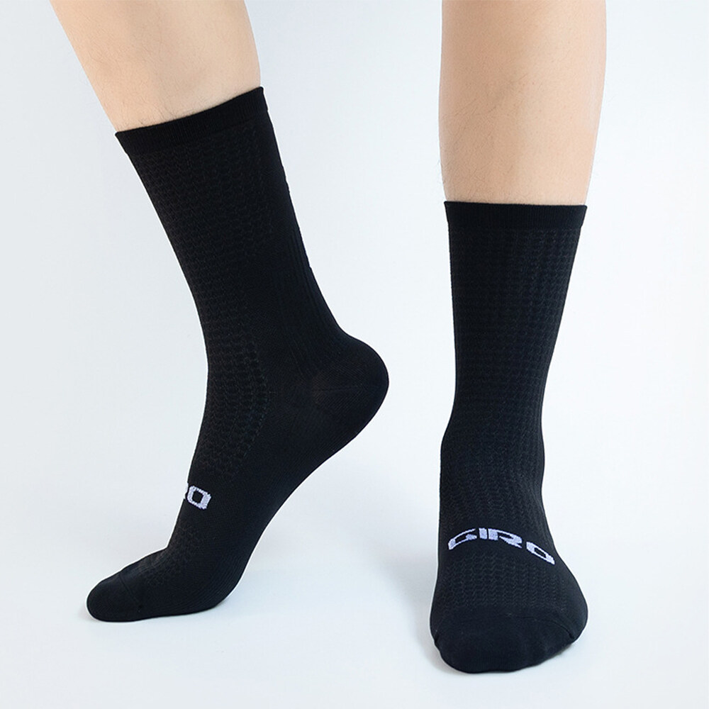 Hot-selling cycling and running compression socks with customizable logo, breathable, sweat-proof and friction-resistant