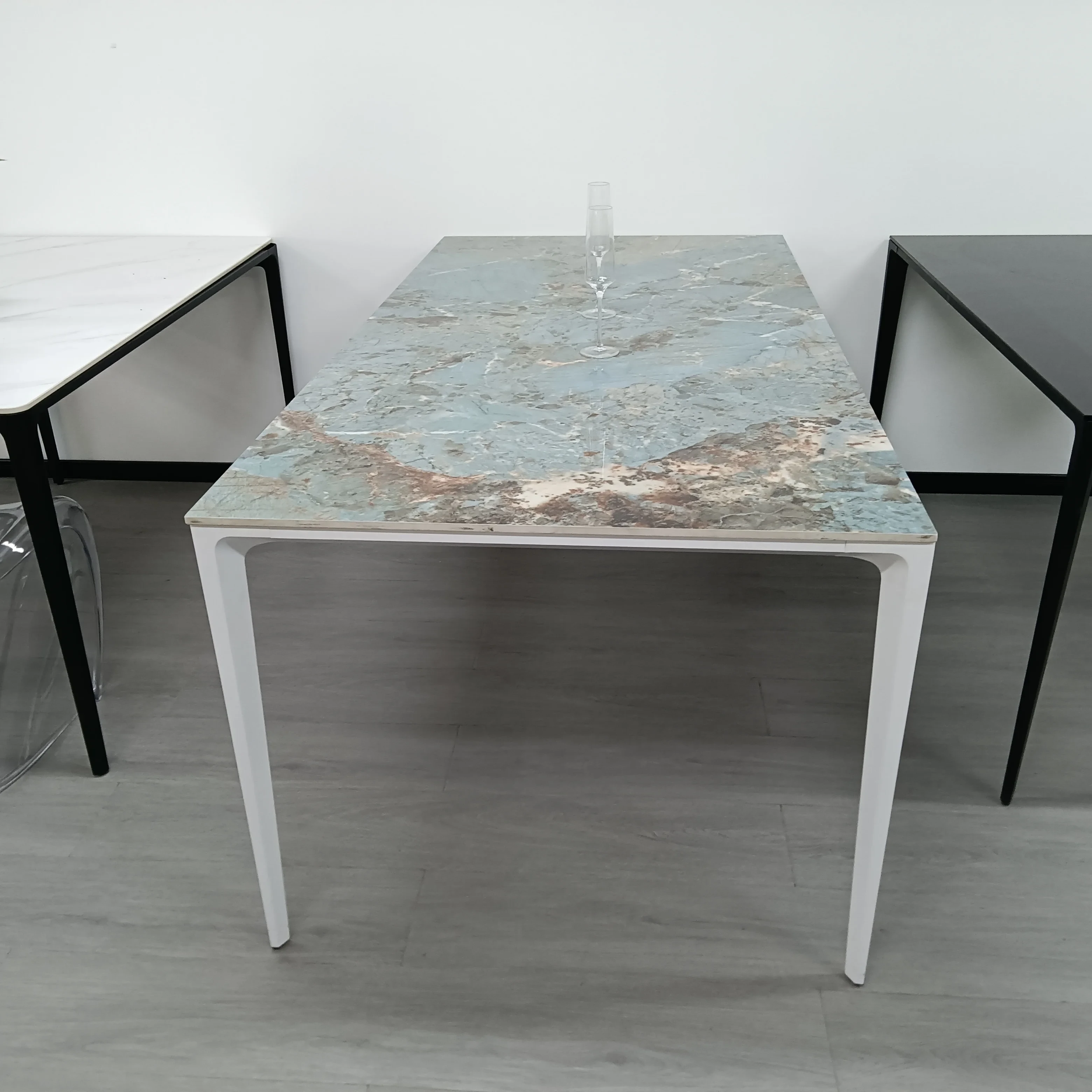 Slate Dining Table with Aluminum Legs: A Contemporary Twist on Classic Design